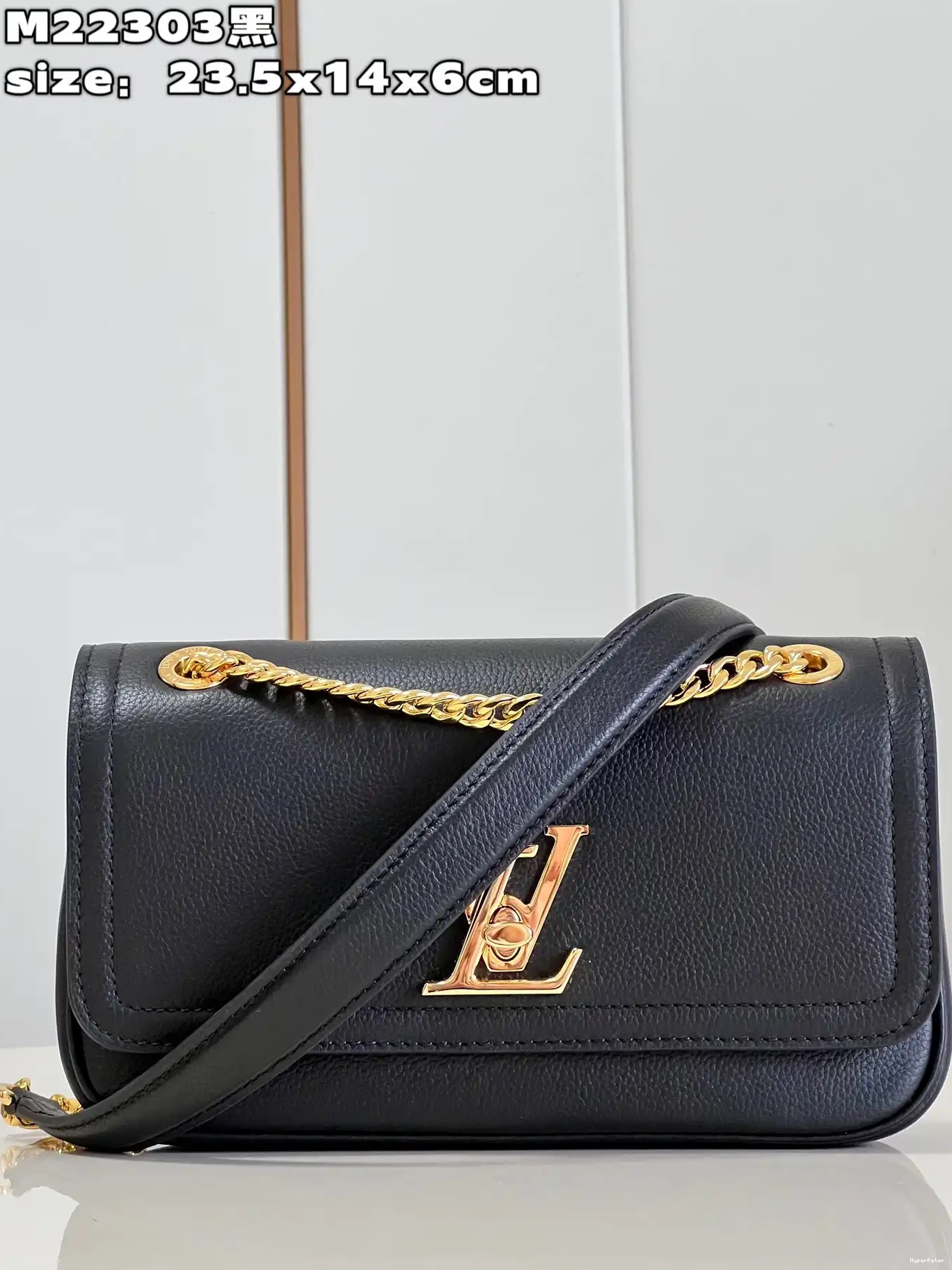 cm TWIST-23.5*14*6 VUITTON LOUIS 0516